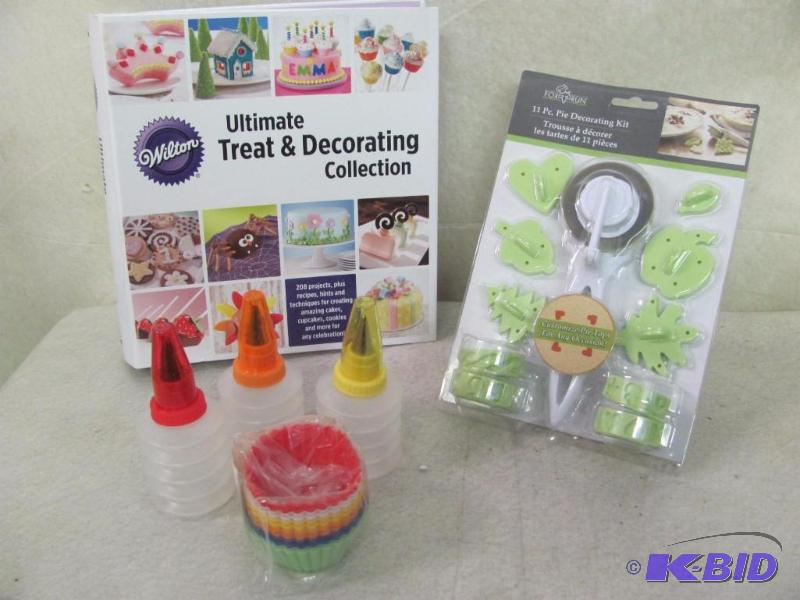 Ultimate Treat & Decorating Lot