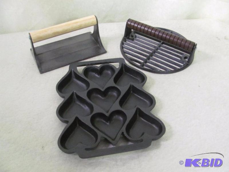 3 Piece Cast Iron Cookware Lot