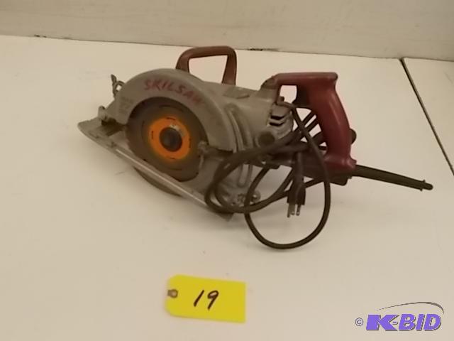 Skilsaw Model Mag 77 Worm Drive Saw...
