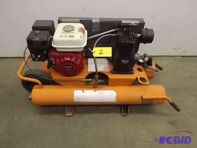 Ridgid Model GP901135A Dual Tank Gas Air Comp...