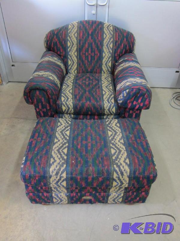 Upholstered Chair w Matching Ottoman