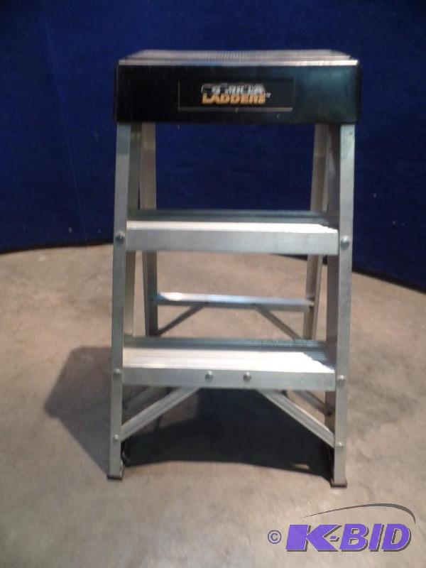 Step Ladder