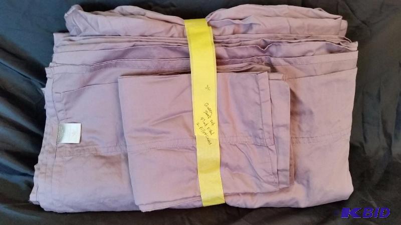 Out of Package.  Light Plum  Queen size Sheet Set.  Customer Return All there