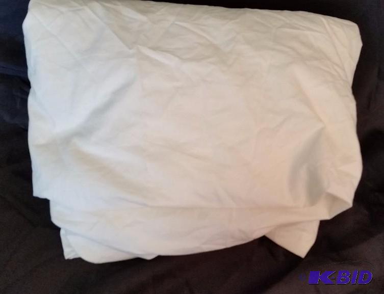 Out of Package Cream  Single Queen Size Fitted Sheet.  Customer Return.