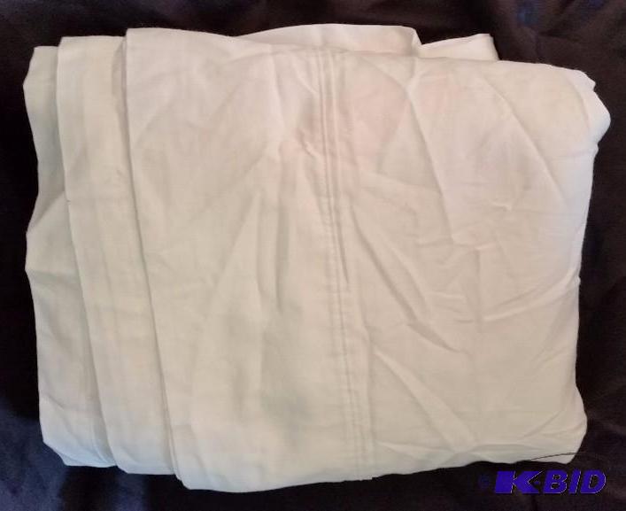 Out of Package White  Single Queen SizeFlat Sheet.  Customer Return.