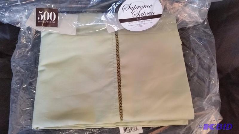 Supreme Sateen New in Package Sage 500 Thread Count Pair of King Size Pillow Cases