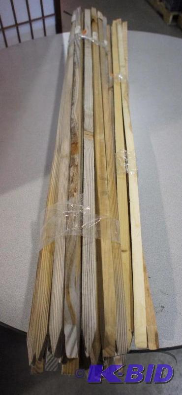 New - Lot of (23) 4ft Hardwood stakes - Pleas...