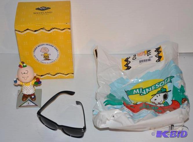 lot 104 image: Charlie Brown figurine - Mall of America sun ...