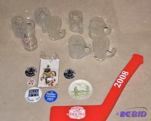 lot 116 image: Collectible Flintstones mugs , E.T. glass &am...