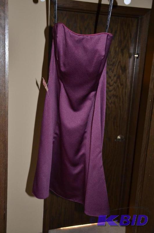 lot 188 image: Prom dress Alfred Angelo size 12 GrapeBerry...