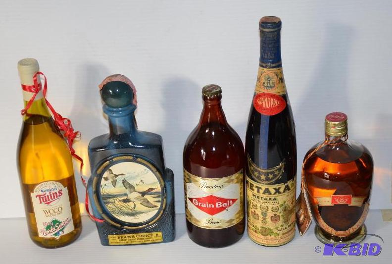 lot 237 image: Collectible bottles - WCCO 1991 Twins World S...