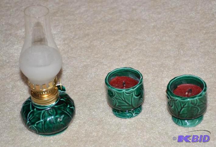 lot 259 image: Lefton collectible Christmas Holly & Berr...
