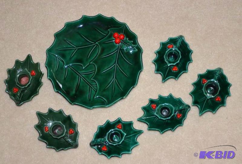 lot 262 image: Lefton collectible Christmas Holly & Berr...
