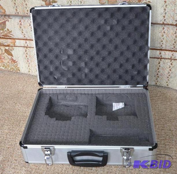lot 271 image: High quality metal camera case, can be adjust...