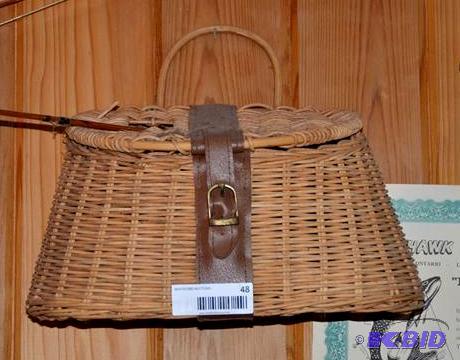 lot 48 image: Vintage Wicker fishing Creel 14x8x8"...