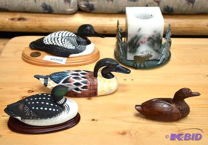 lot 62 image: 2 beautiful ducks and 2 loons, 1 candle -...