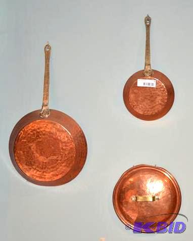 lot 73 image: Copper skillets - largest is 12" diamete...