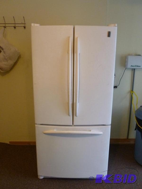 lot 8 image: GE Profile French Door Bottom - Freezer Refri...