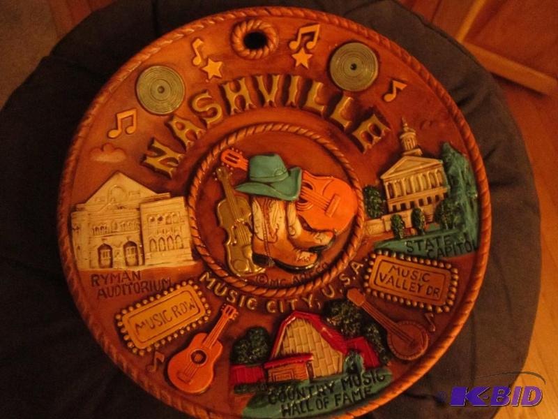 lot 186 image: Nashville plate...
