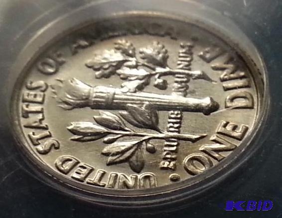 lot 4 image: Scarce 1982 No P Roosevelt Error Dime