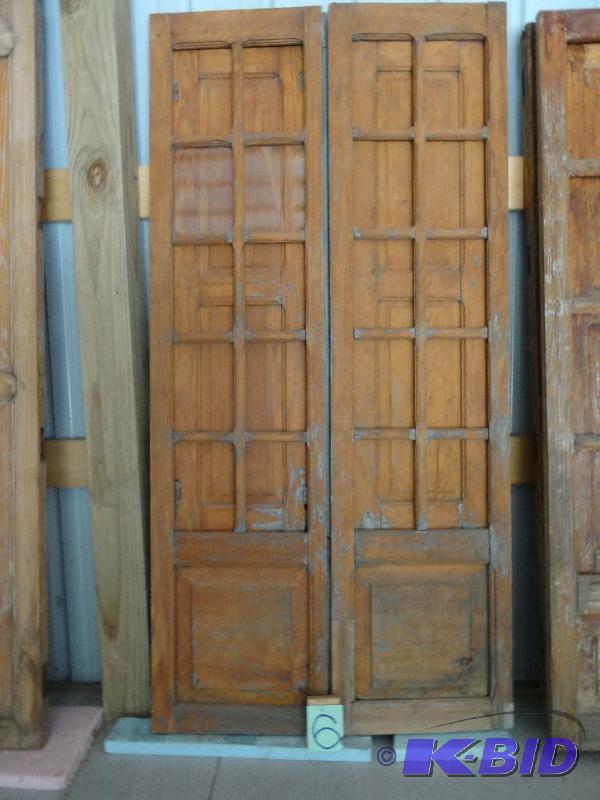 6 x 4&quot x 3 x1&quot Thick pine door. 2...