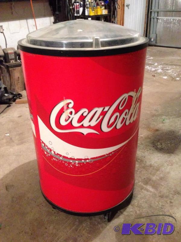 lot 65 image: Coca Cola Beverage Cooler