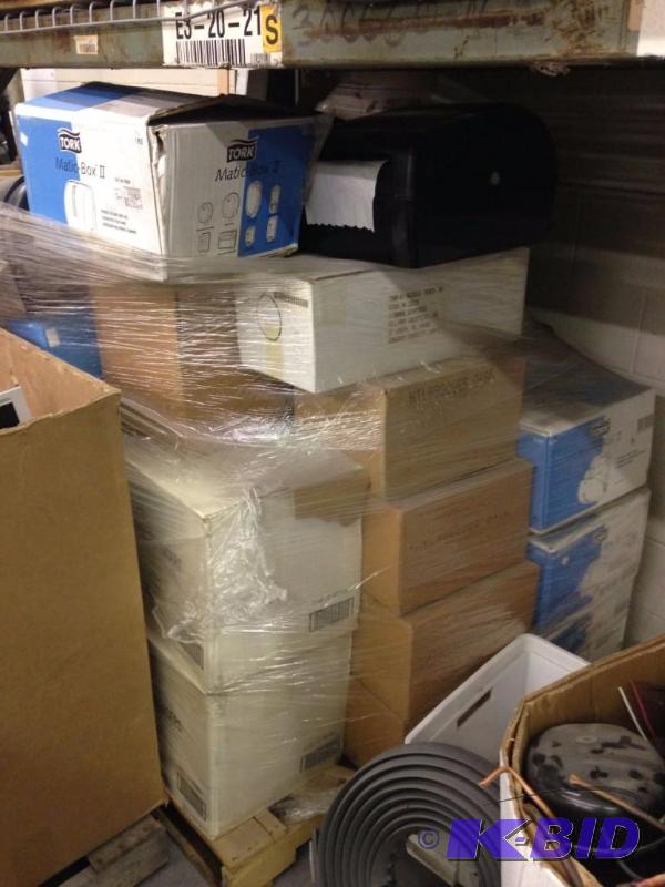 lot 8 image: Bulk Lot of (3) Pallets of used paper towel d...
