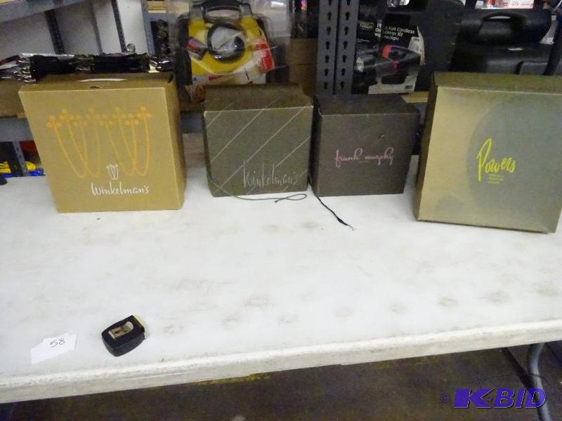 Vintage hat boxes
