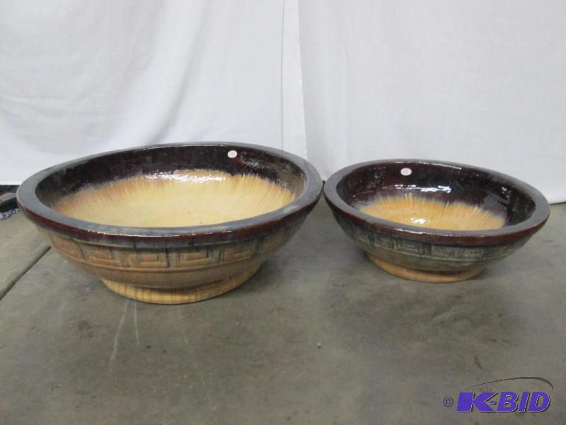 Set of Wide Rim Glazed Bowls