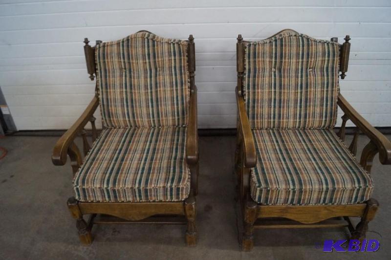 Arm chairs