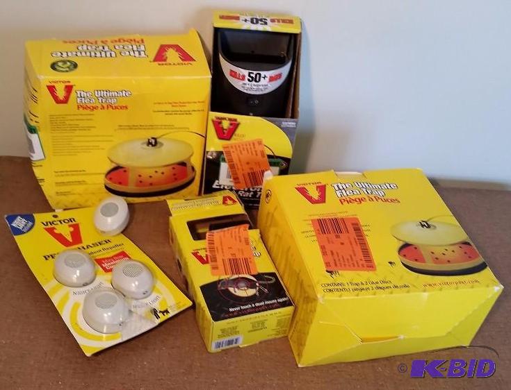 lot 14 image: 7 item lot.  Large Lot of Rodent and Pest Control items