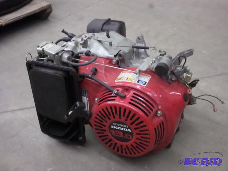 lot 5 image: Honda GX390 13HP Gas Generator Engine, Runs, ...