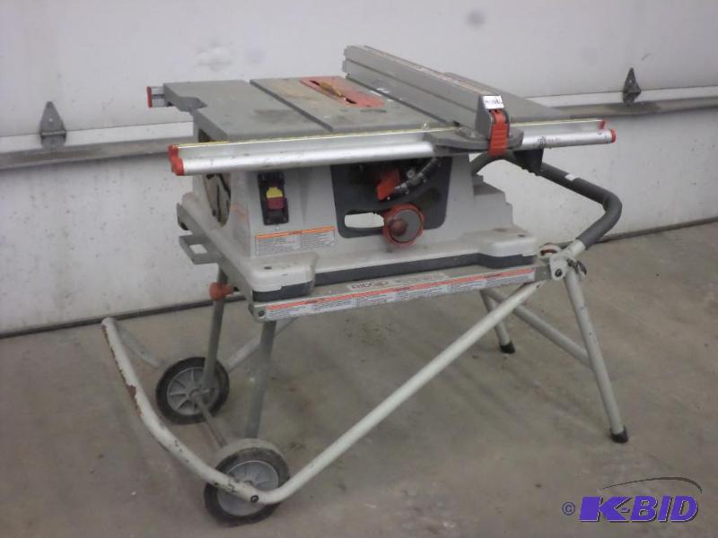 lot 9 image: Nice Ridgid 10" Portable Contractors Tab...
