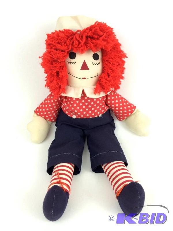lot 19 image: Vintage Raggedy Andy Doll