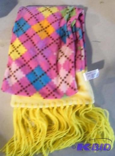 lot 147 image: Multi Colored Fleece Scarf -&nbsp58" l ...