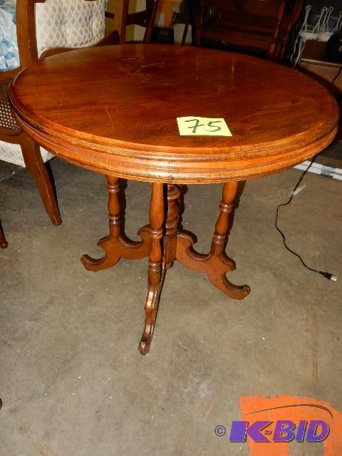 Nice Lamp Table.. Looks like solid Walnut wood