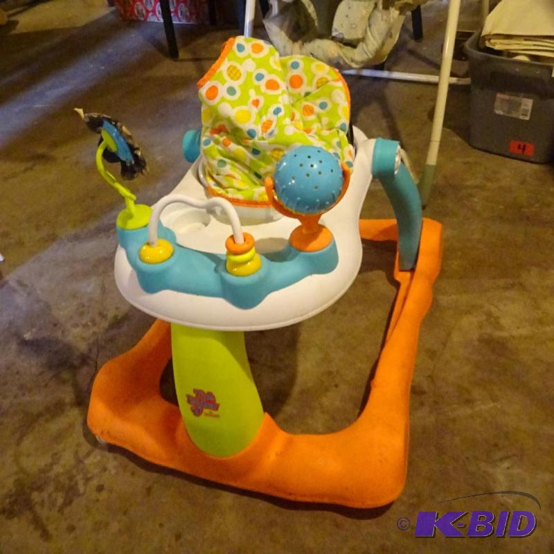 Tot rider by Kolcraft...