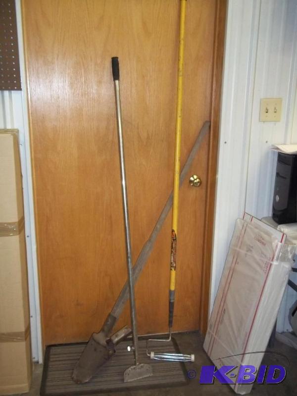 Long handle paint roller, scraper, and postho...