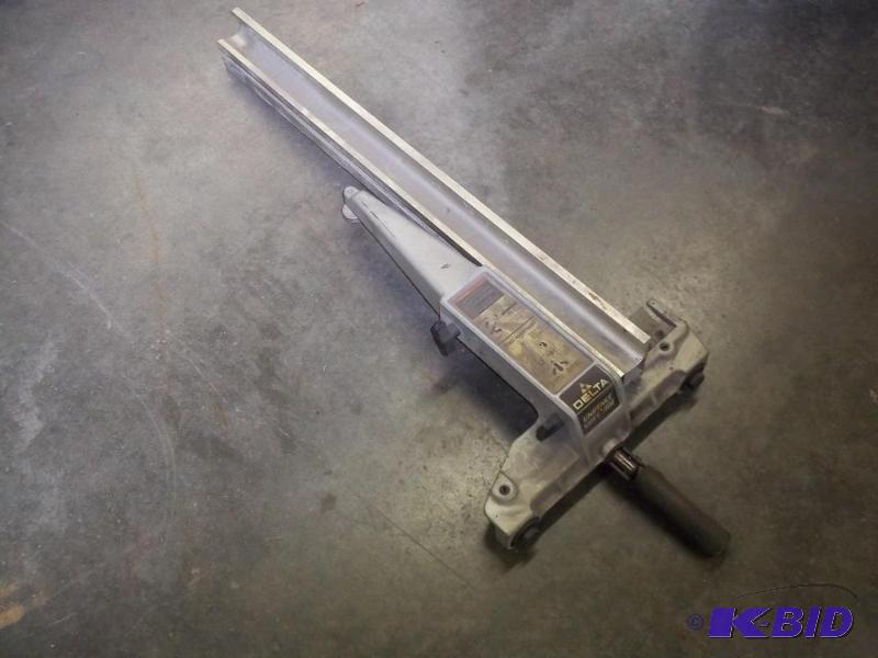 Aluminum saw guide  fence...