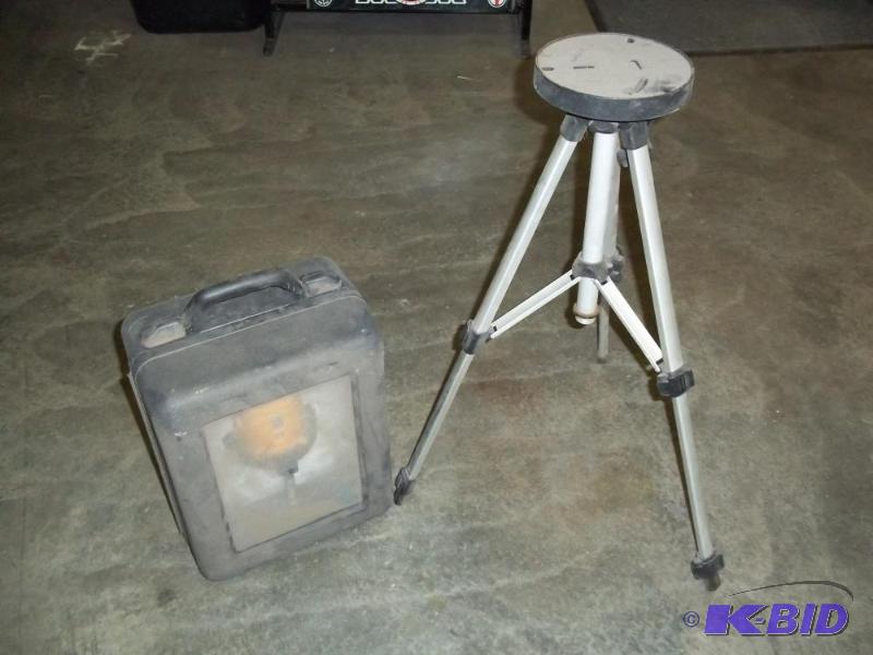 Transit laser beam with tripod and case...