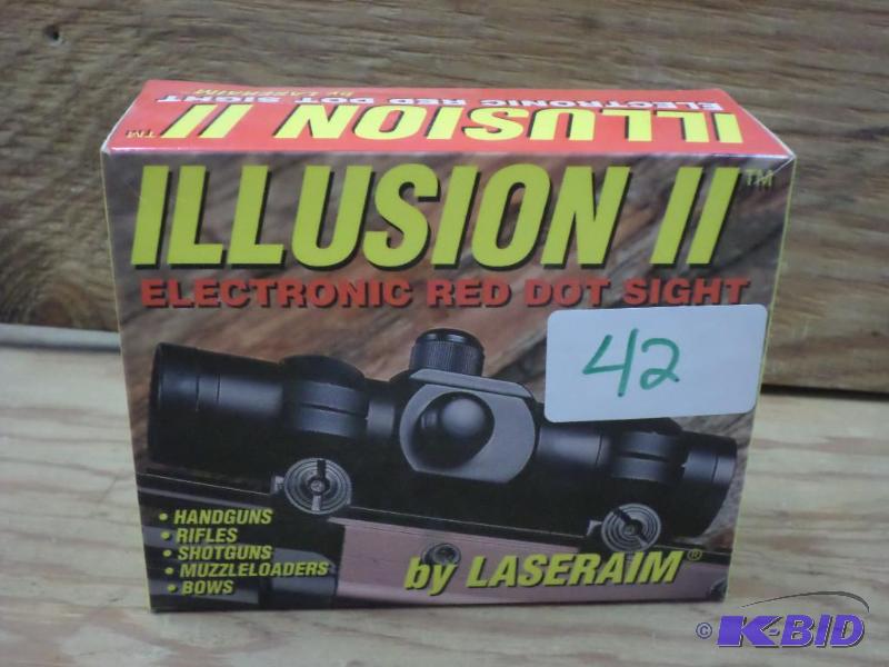 lot 42 image: New Laseraim Illusion II Red Dot Sight Set...