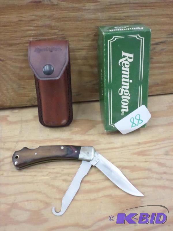 lot 88 image: Nice Remington R5 Folding Knife With Case &am...