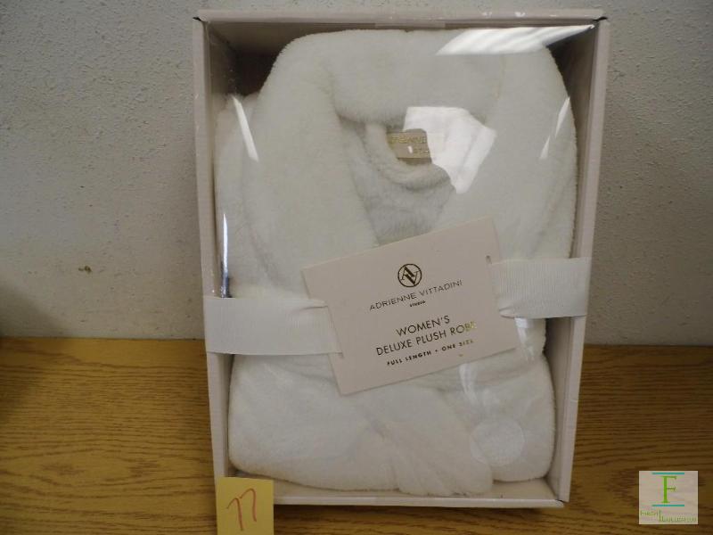 New Womens Robe
