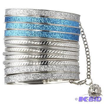 New 10 Pair Silvertone Hoop Earrings -&nbsp8...