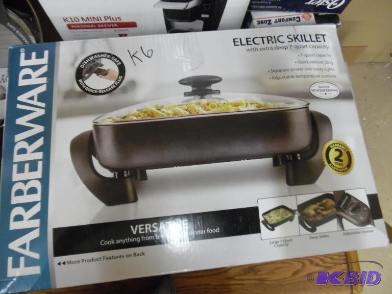 Electric skillet
