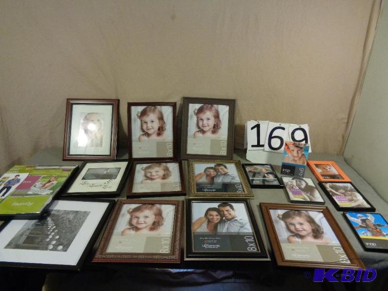 Lot of Assorted Display Model Picture Frames....