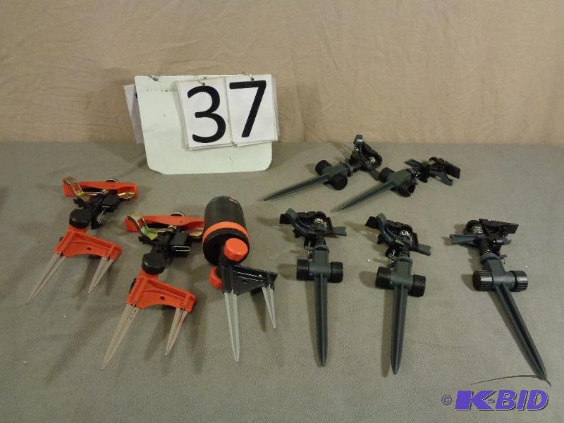 Lot of 8 New Display Model Sprinklers....
