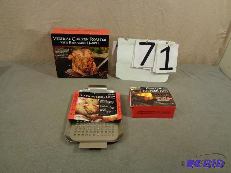 New Display Model Vertical Chicken Roaster, 1...