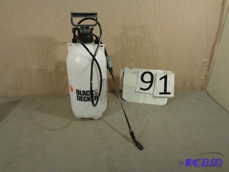 New Black and Decker Large Sprayer....