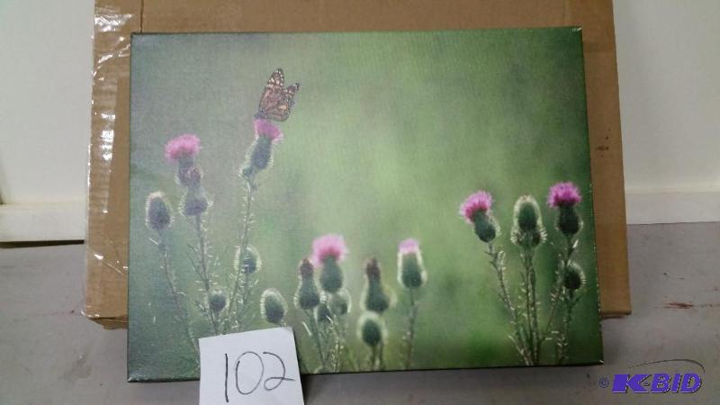 lot 102 image: Wall Picture